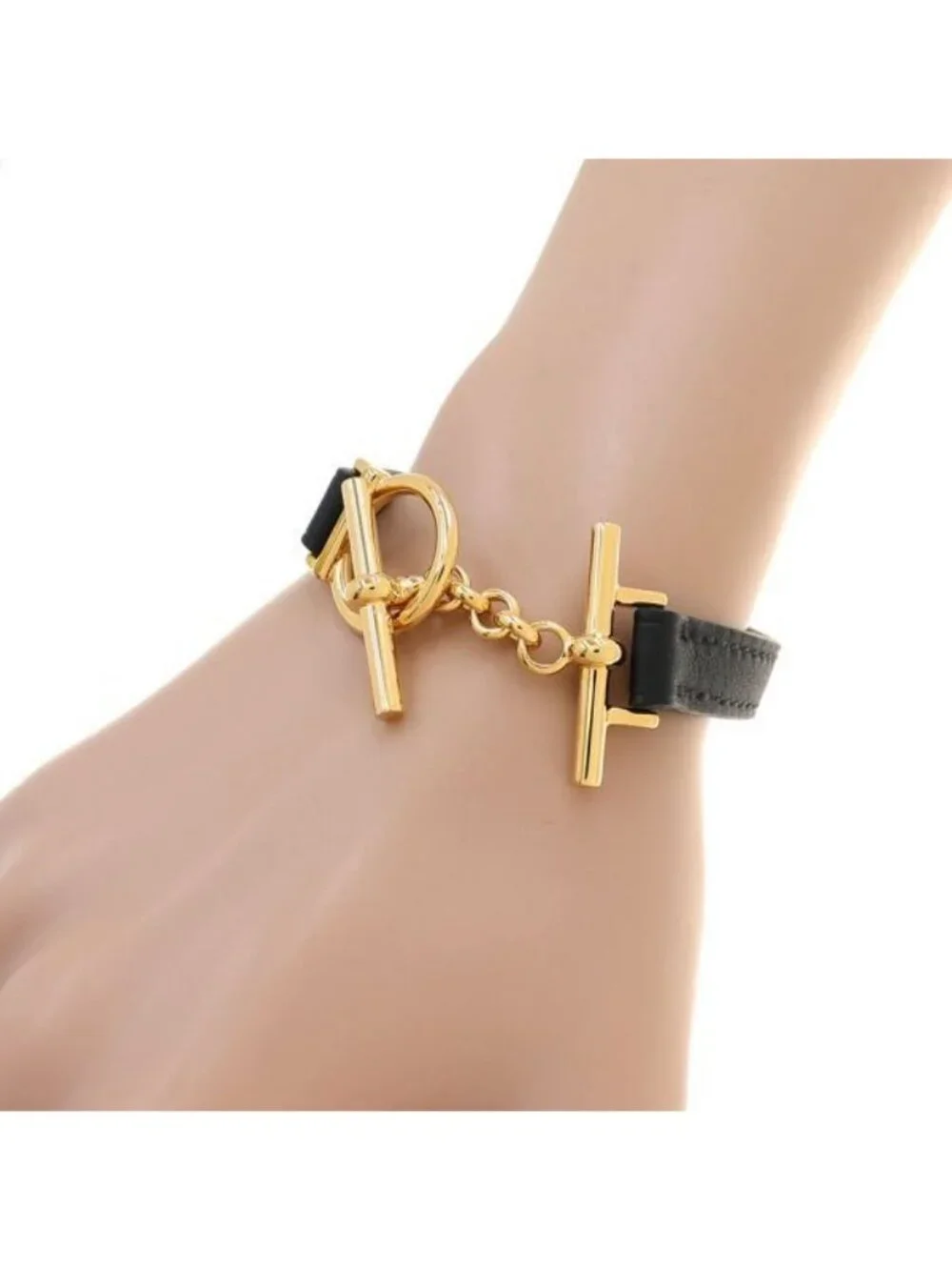 Hermes brand size